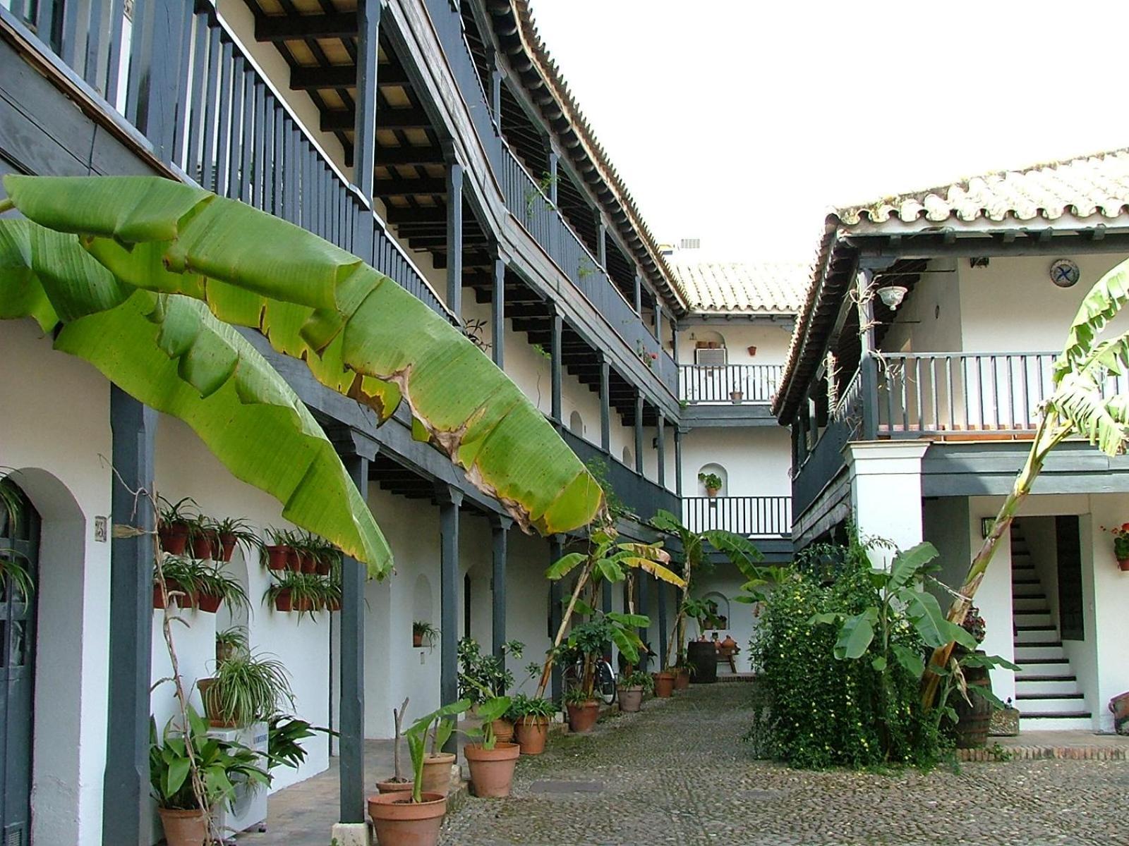 Апартаменты Andalusian Courtyard Севилья Экстерьер фото
